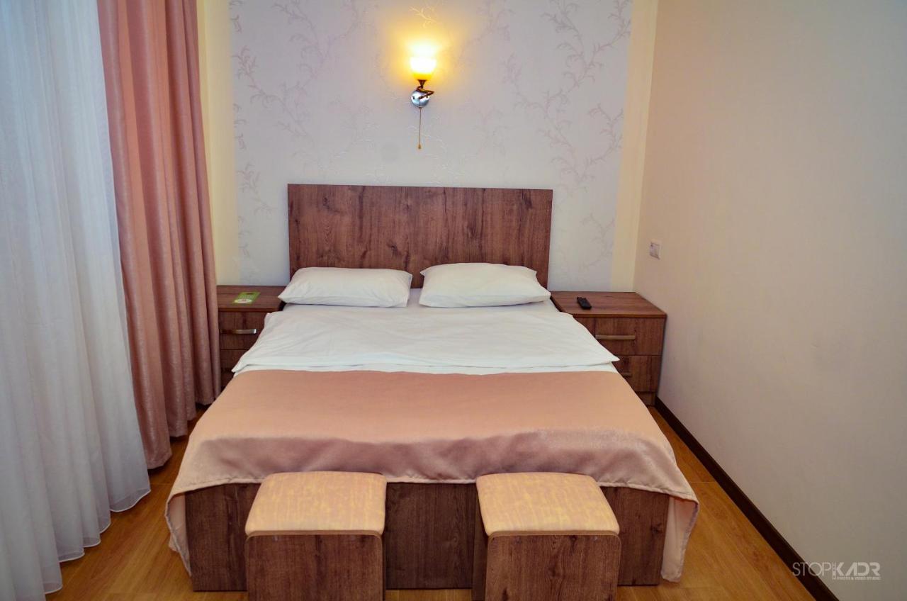 Asour Hotel กอริส ภายนอก รูปภาพ