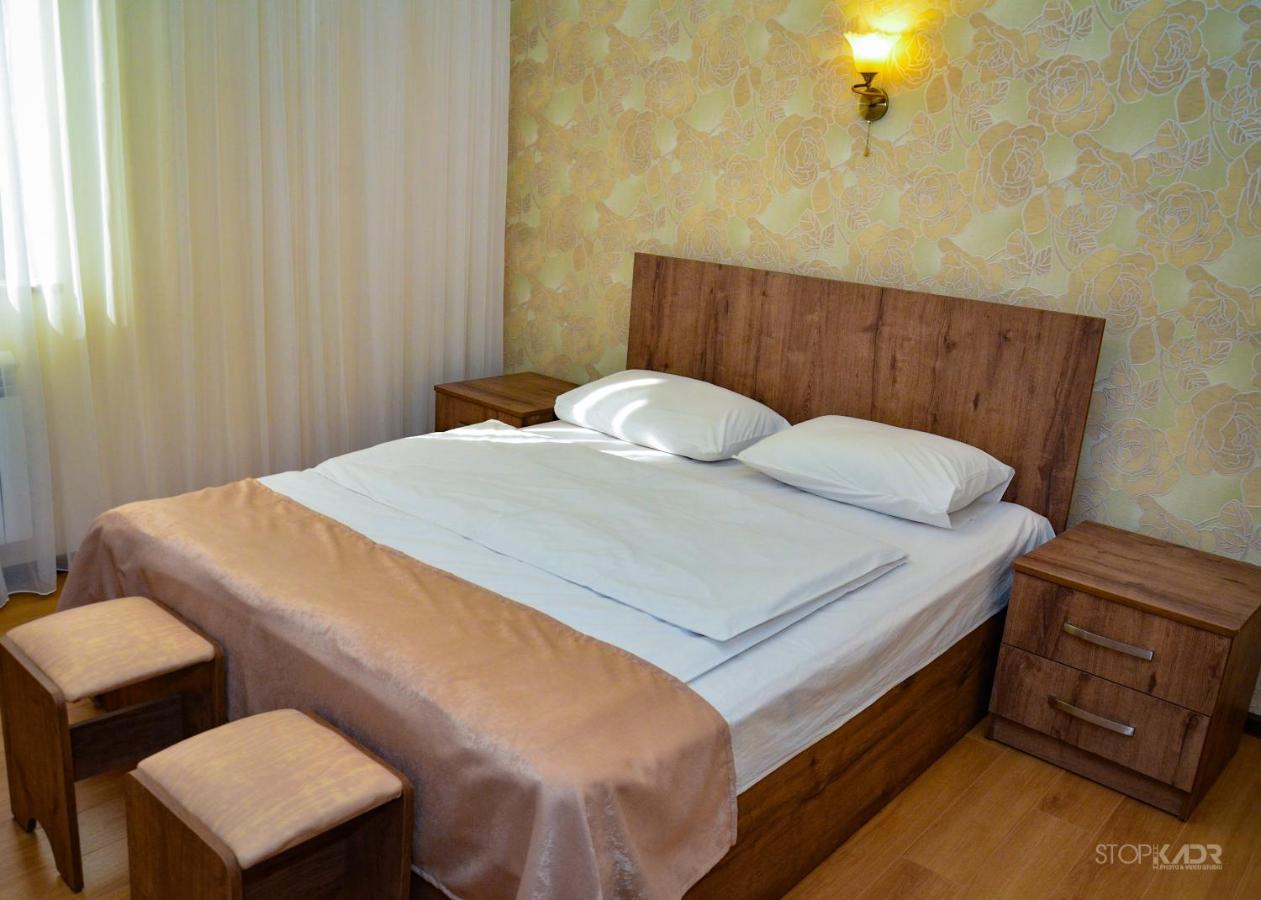 Asour Hotel กอริส ภายนอก รูปภาพ